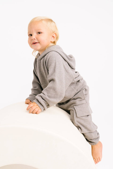 Pebble Gray Waffle Cargo Set