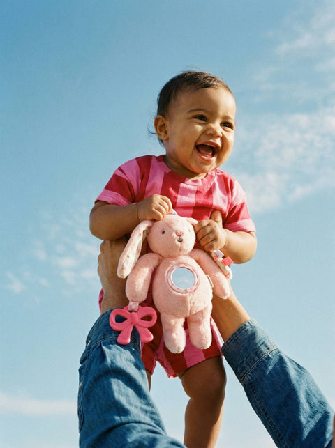 Bitzy Traveler™ - Pink Bunny