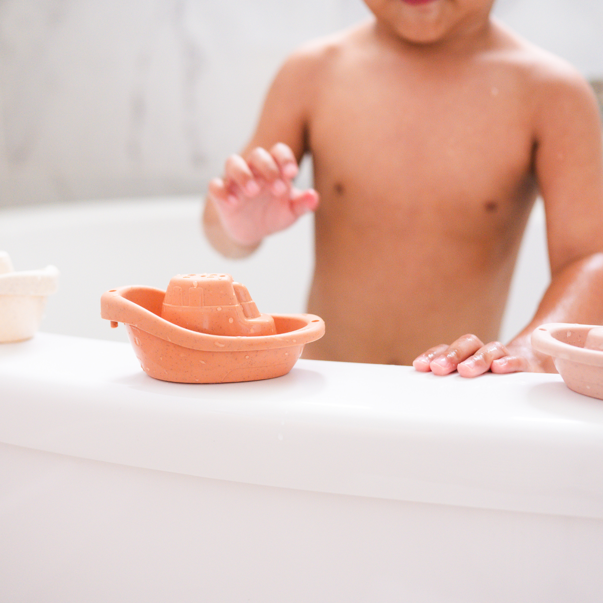 Wheat Straw Boat 6-Piece Bath Toy Set