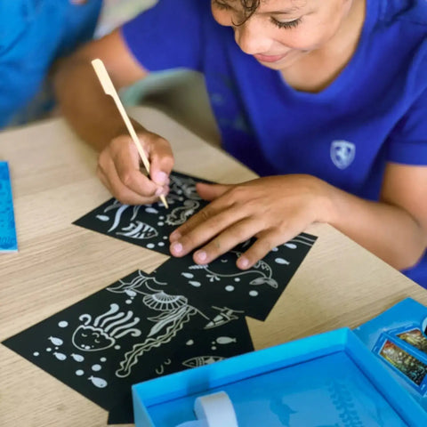 Totally Twilight Sea Life Lantern Scratch Art Set