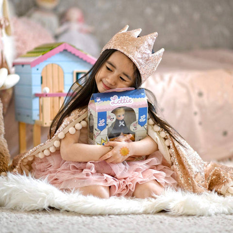 Queen of the Castle Lottie Doll