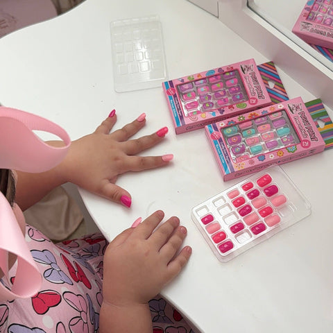 Pretty in Pink Kids Press-on Nails