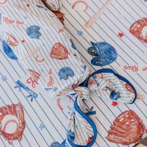 Newborn Knotted Gown - All Star