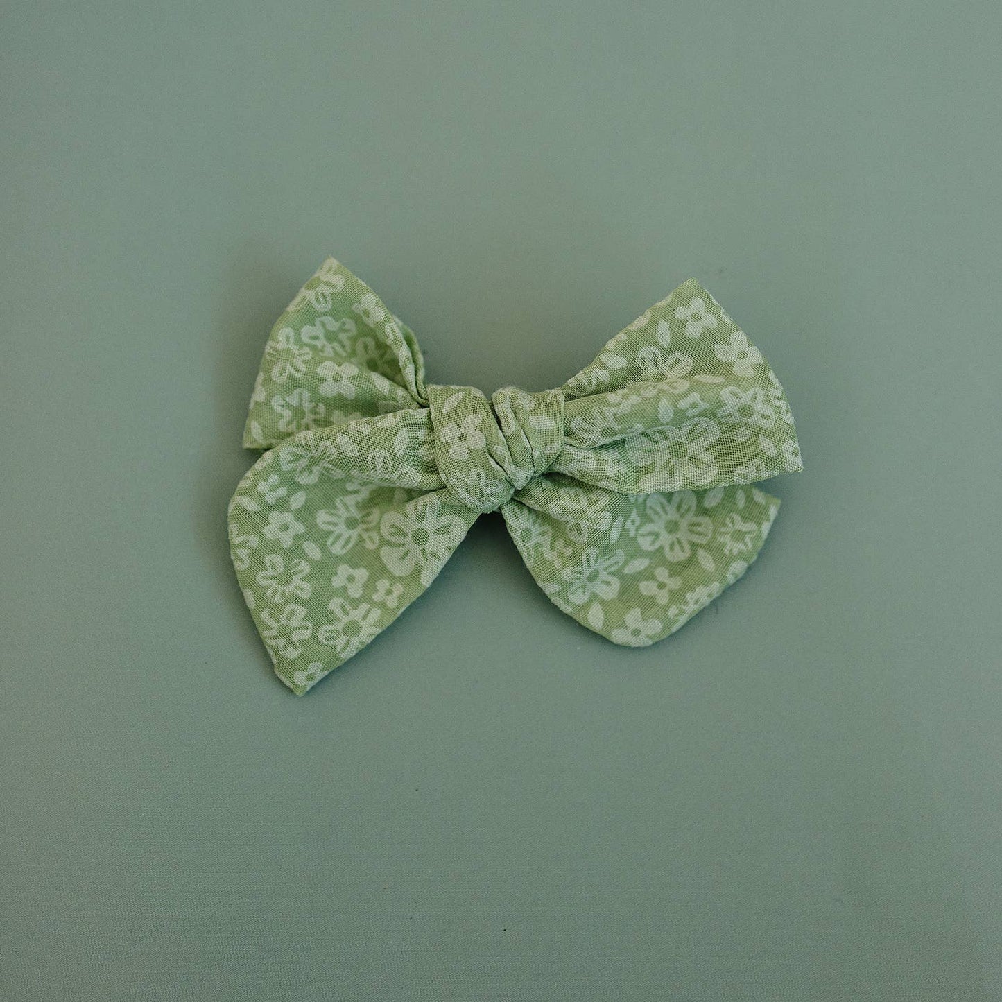 Green Monochrome Flowers Cotton Hair Bow