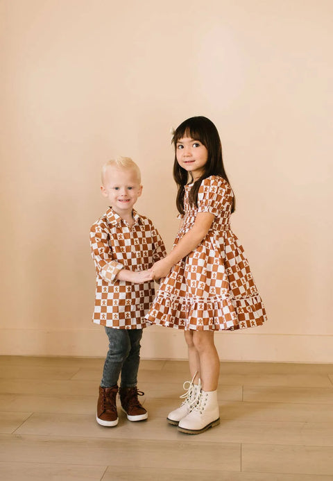 Boys Button Down in Gingerbread