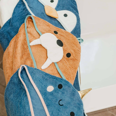 Character Bamboo Hooded Towel - Wally