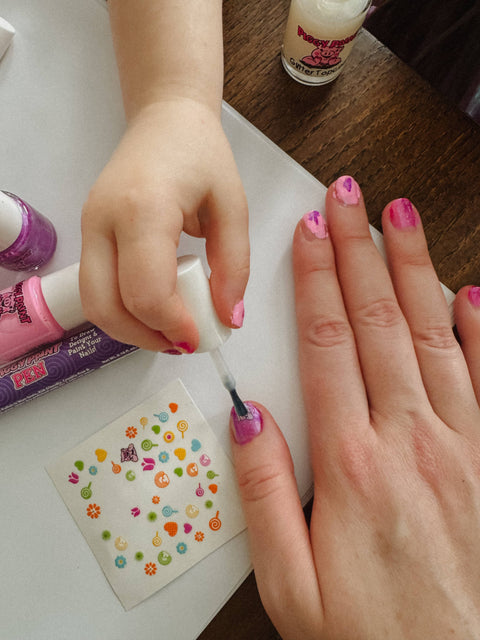 Non-toxic Nail Polish Set for Kids - Scented Sweetie Pie