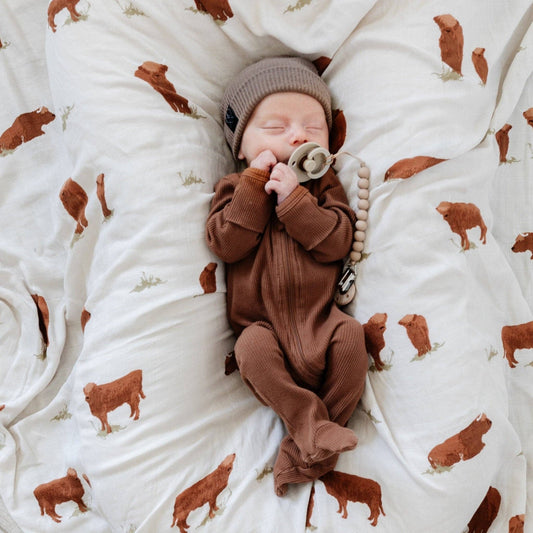 Bamboo Muslin Swaddle: Highland Cow - Saranoni