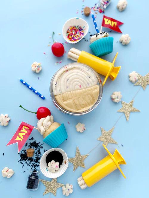 Cupcake Play Dough Kit - Earth Grown KidDoughs