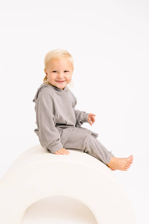 Pebble Gray Waffle Cargo Set