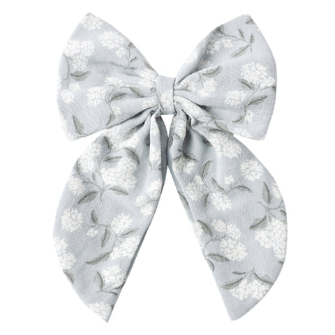 Oversized Bow || Hydrangea