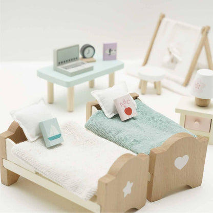 Wooden Dolls House Child's Bedroom Furniture - Le Toy Van