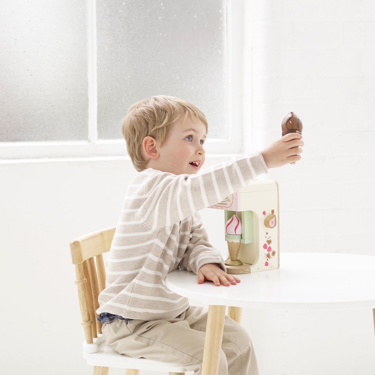 Ice Cream Machine Wooden Toy - Le Toy Van